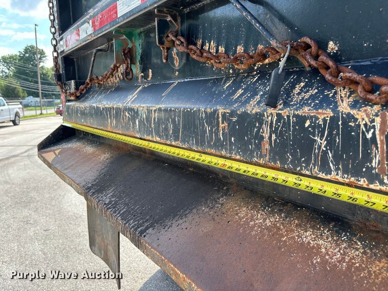 image for item FC5894 2015 International WorkStar 7600 dump truck