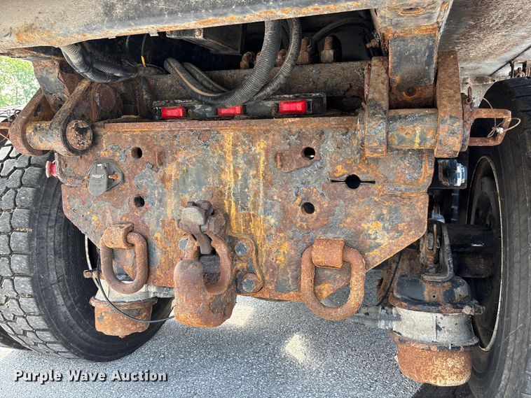 image for item FC5894 2015 International WorkStar 7600 dump truck