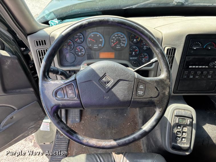 image for item FC5894 2015 International WorkStar 7600 dump truck