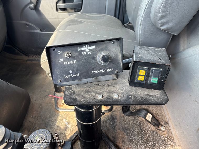 image for item FC5894 2015 International WorkStar 7600 dump truck