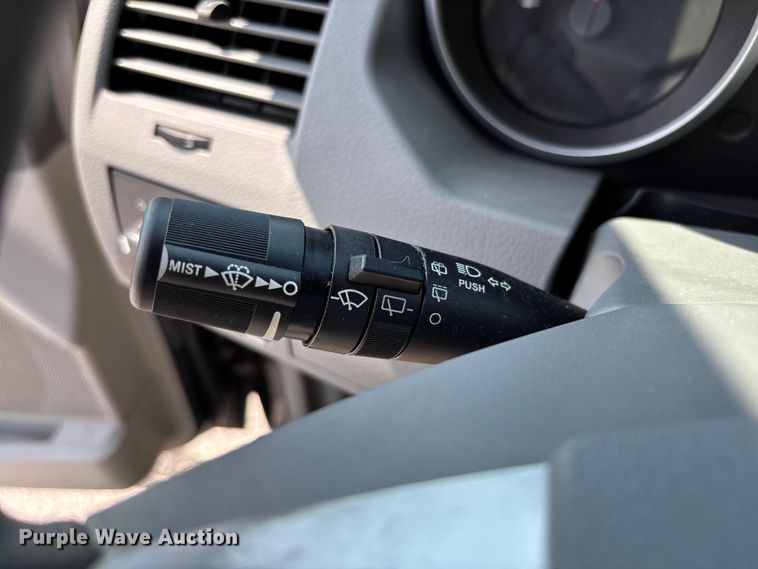 image for item FC5896 2009 Dodge Grand Caravan SE van