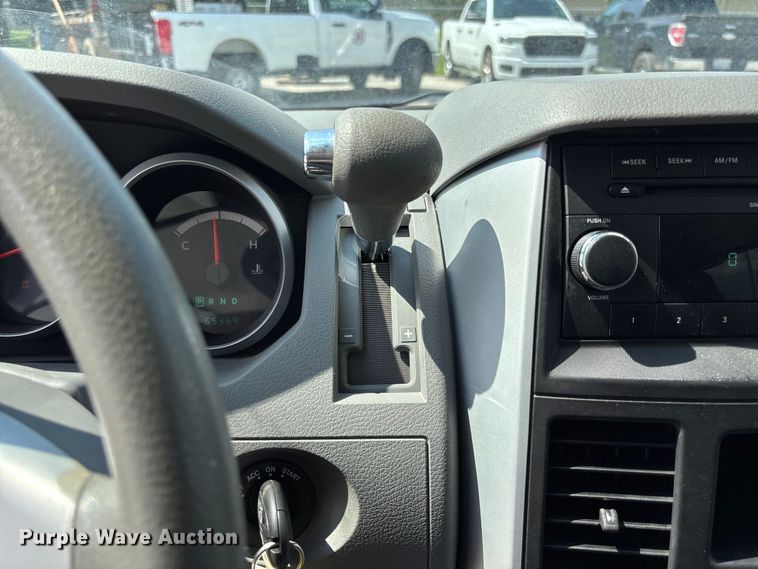 image for item FC5896 2009 Dodge Grand Caravan SE van