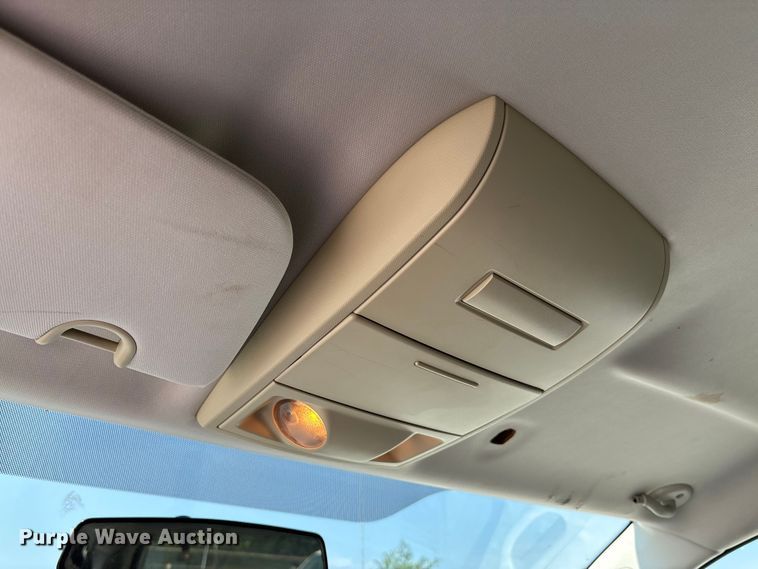 image for item FC5896 2009 Dodge Grand Caravan SE van