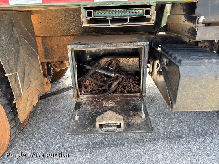 image for item FC5897 2013 International WorkStar 7600 dump truck