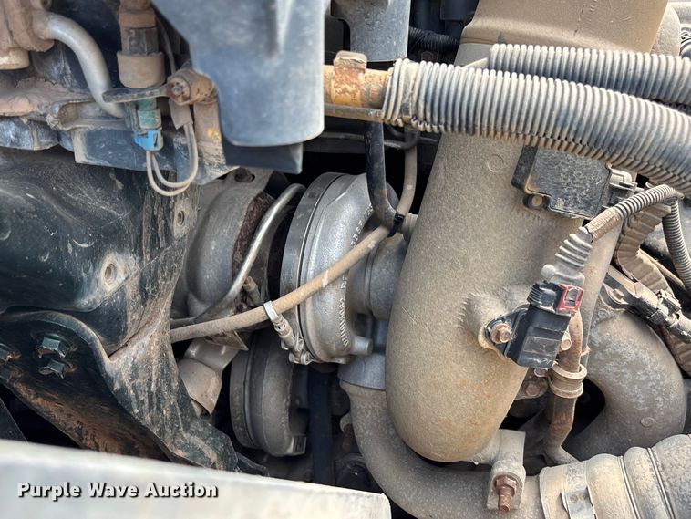 image for item FC5897 2013 International WorkStar 7600 dump truck