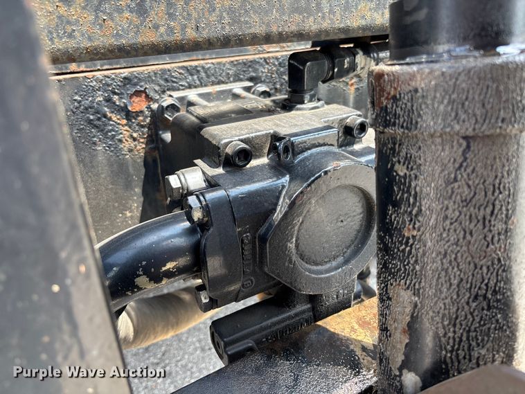 image for item FC5898 2013 International WorkStar 7600 dump truck