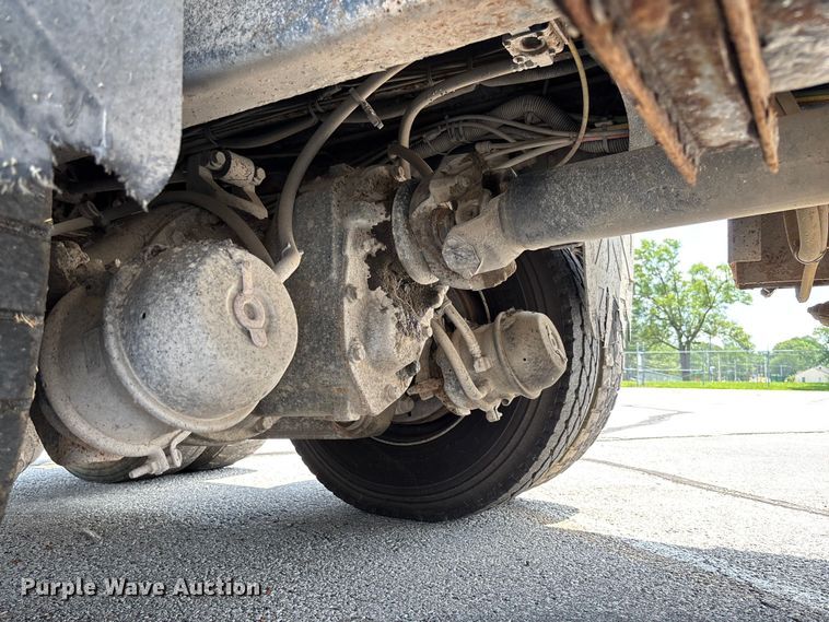 image for item FC5898 2013 International WorkStar 7600 dump truck