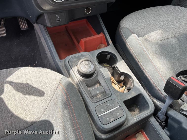 image for item FC5900 2023 Ford Maverick XLT Crew Cab pickup truck