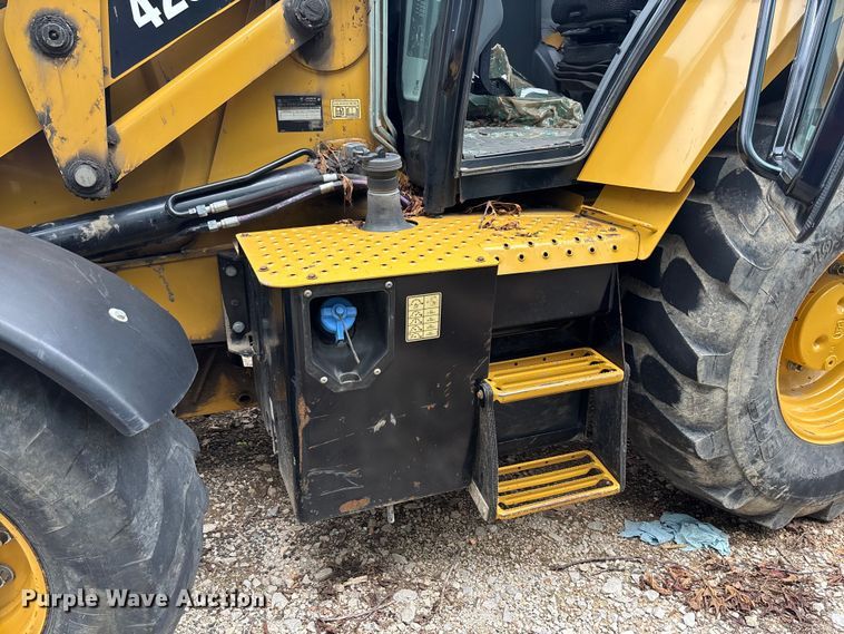 image for item FC5902 2018 Caterpillar 420F2 IT backhoe