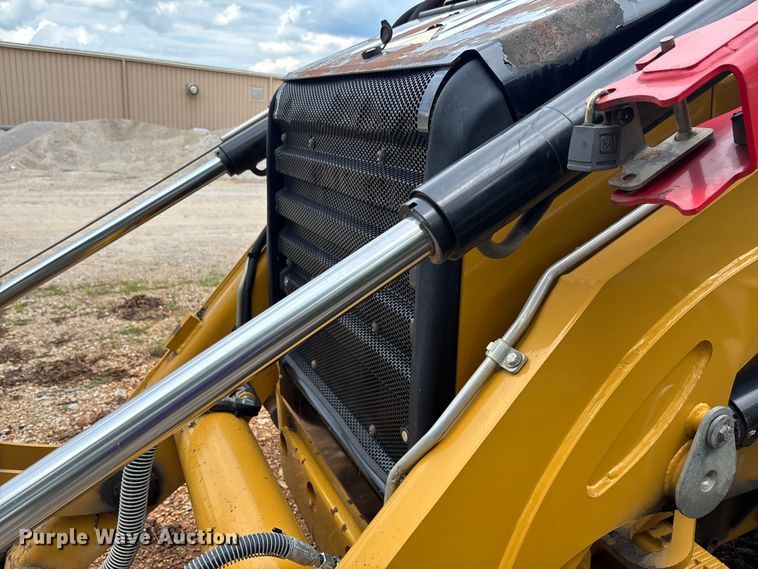 image for item FC5902 2018 Caterpillar 420F2 IT backhoe