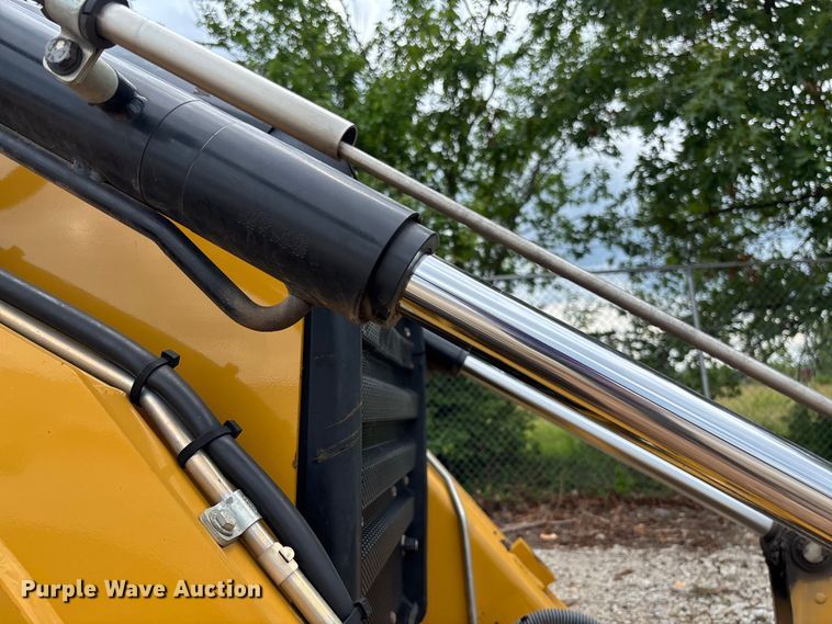 image for item FC5902 2018 Caterpillar 420F2 IT backhoe