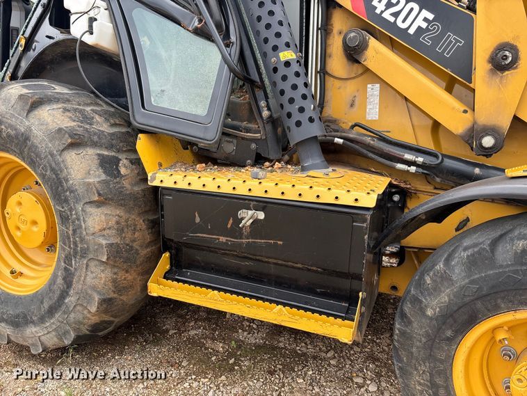 image for item FC5902 2018 Caterpillar 420F2 IT backhoe