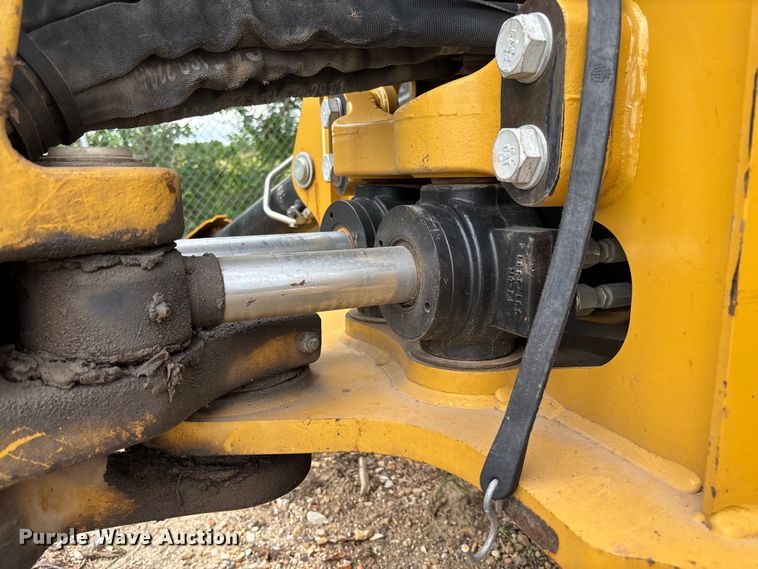 image for item FC5902 2018 Caterpillar 420F2 IT backhoe