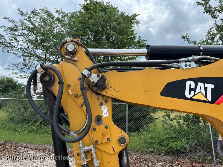 image for item FC5902 2018 Caterpillar 420F2 IT backhoe