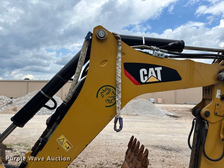 image for item FC5902 2018 Caterpillar 420F2 IT backhoe