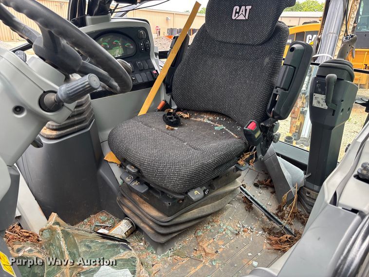 image for item FC5902 2018 Caterpillar 420F2 IT backhoe