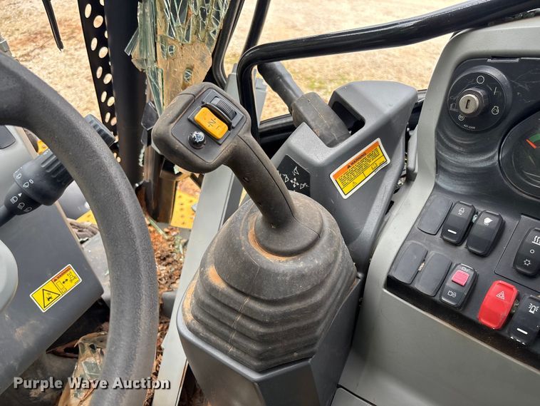 image for item FC5902 2018 Caterpillar 420F2 IT backhoe