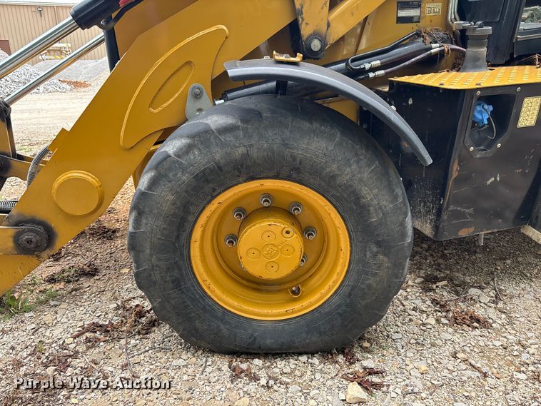 image for item FC5902 2018 Caterpillar 420F2 IT backhoe