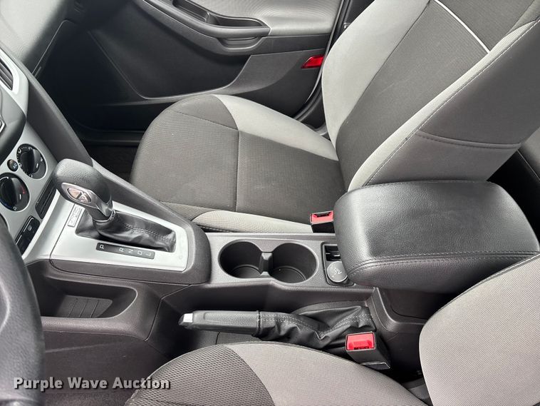 image for item FG0375 2014 Ford Focus 