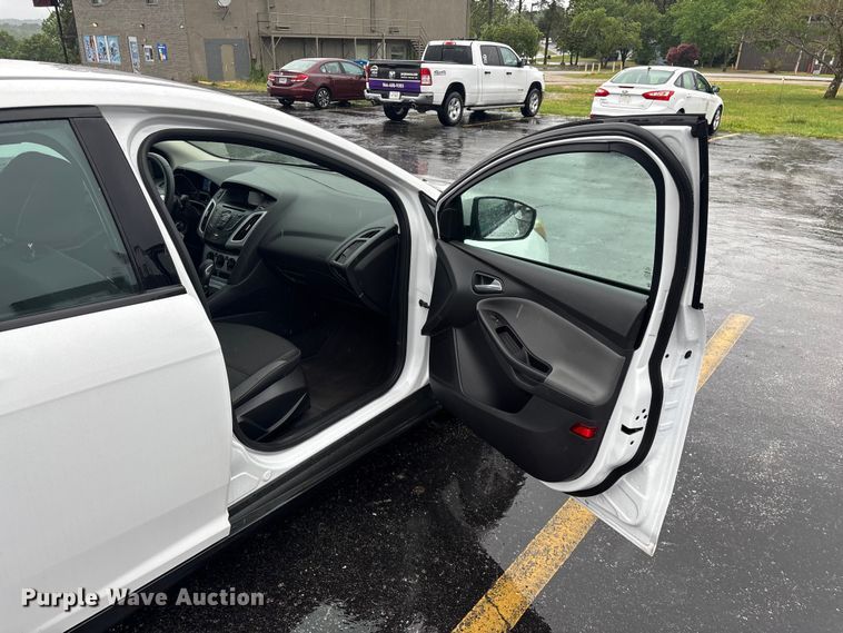 image for item FG0375 2014 Ford Focus 