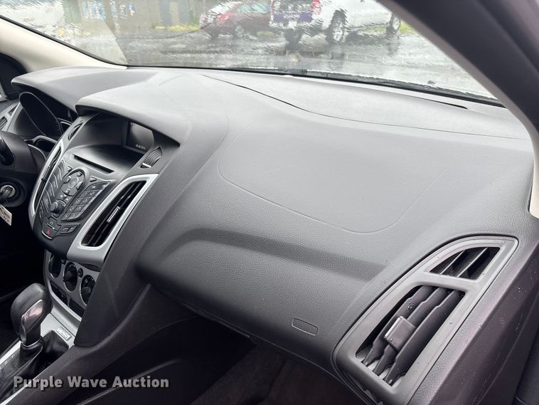 image for item FG0375 2014 Ford Focus 