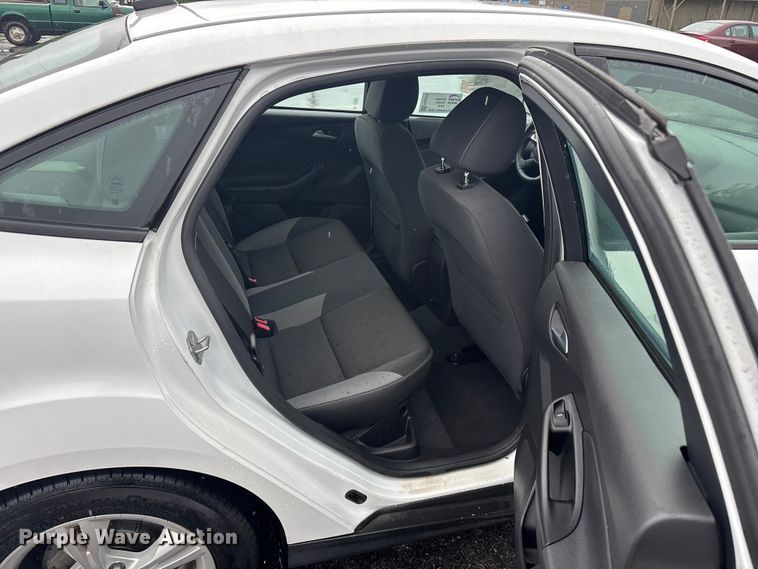 image for item FG0375 2014 Ford Focus 