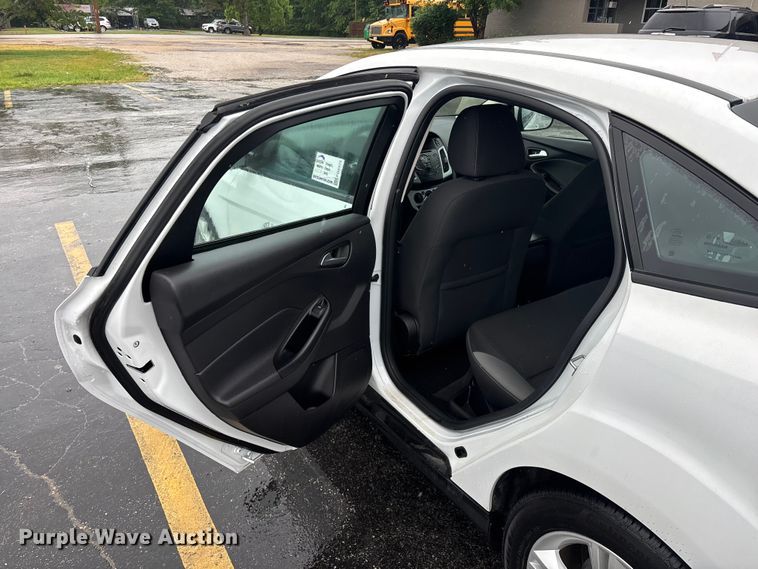 image for item FG0375 2014 Ford Focus 