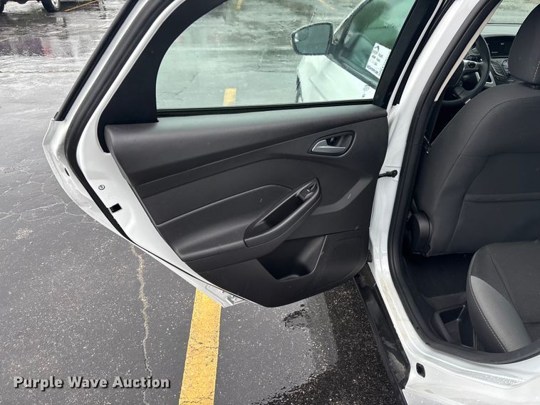 image for item FG0375 2014 Ford Focus 