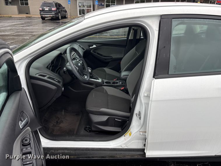 image for item FG0376 2014 Ford Focus 