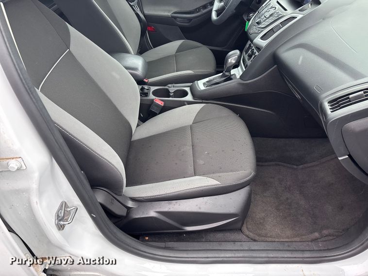 image for item FG0376 2014 Ford Focus 