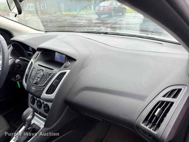 image for item FG0376 2014 Ford Focus 