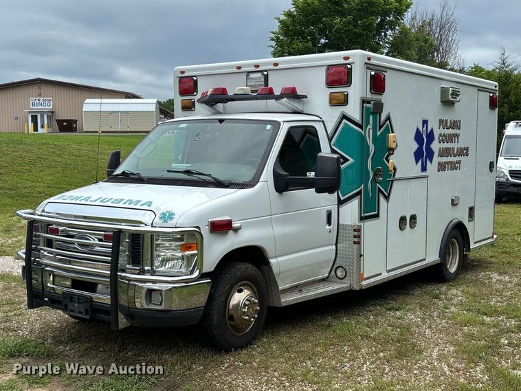 image for item FG0393 2012 Ford Econoline ambulance