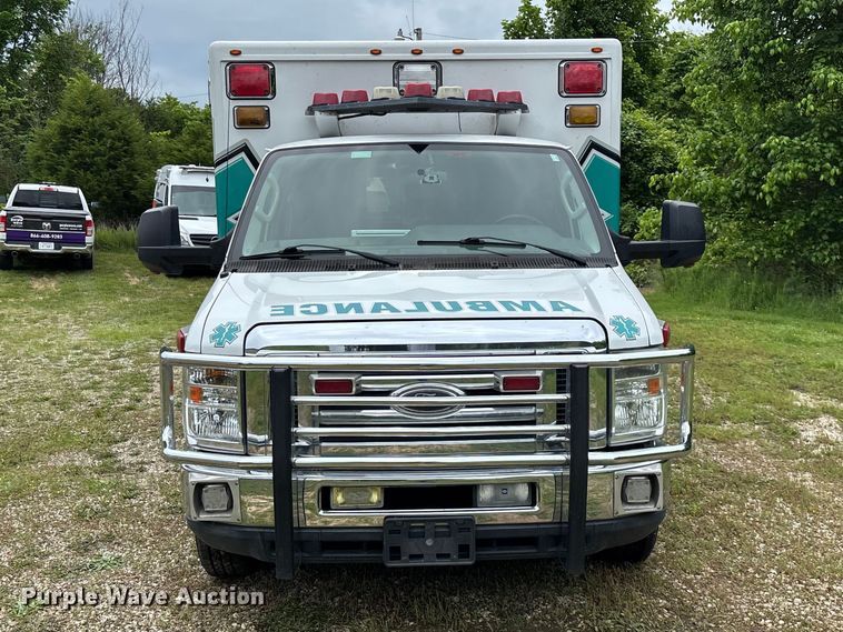 image for item FG0393 2012 Ford Econoline ambulance