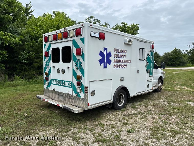 image for item FG0393 2012 Ford Econoline ambulance