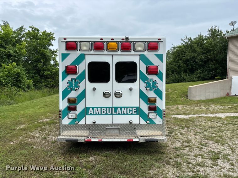 image for item FG0393 2012 Ford Econoline ambulance