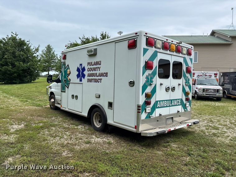 image for item FG0393 2012 Ford Econoline ambulance