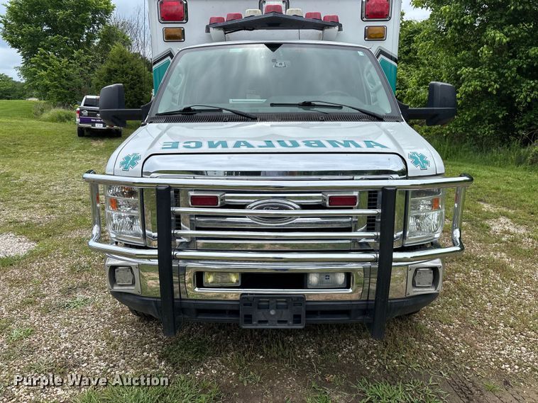 image for item FG0393 2012 Ford Econoline ambulance