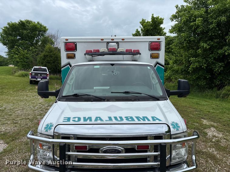 image for item FG0393 2012 Ford Econoline ambulance