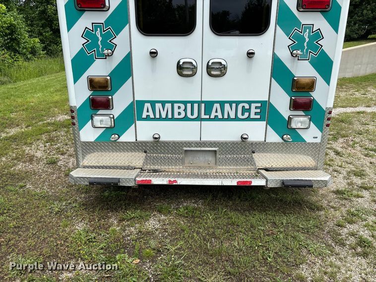 image for item FG0393 2012 Ford Econoline ambulance