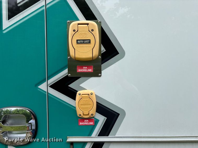 image for item FG0393 2012 Ford Econoline ambulance