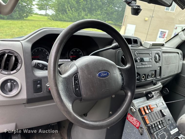 image for item FG0393 2012 Ford Econoline ambulance