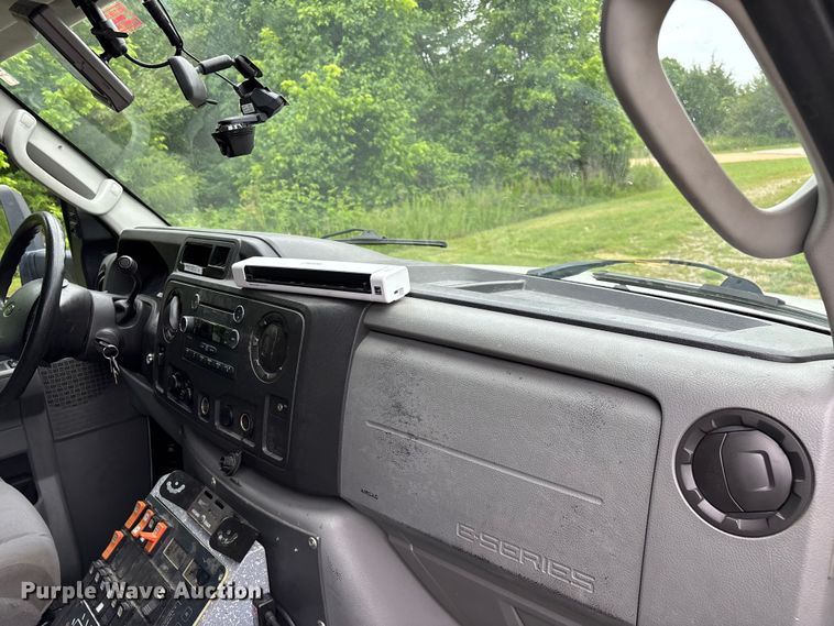 image for item FG0393 2012 Ford Econoline ambulance