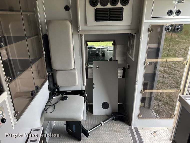 image for item FG0393 2012 Ford Econoline ambulance