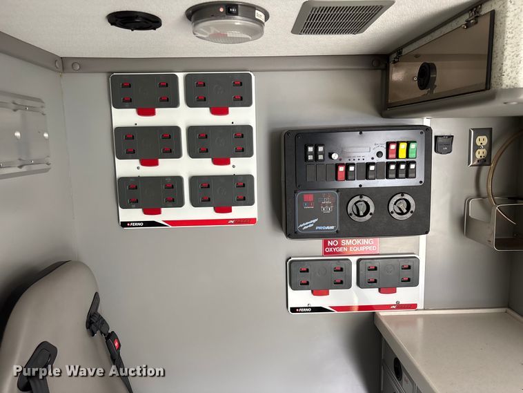 image for item FG0393 2012 Ford Econoline ambulance