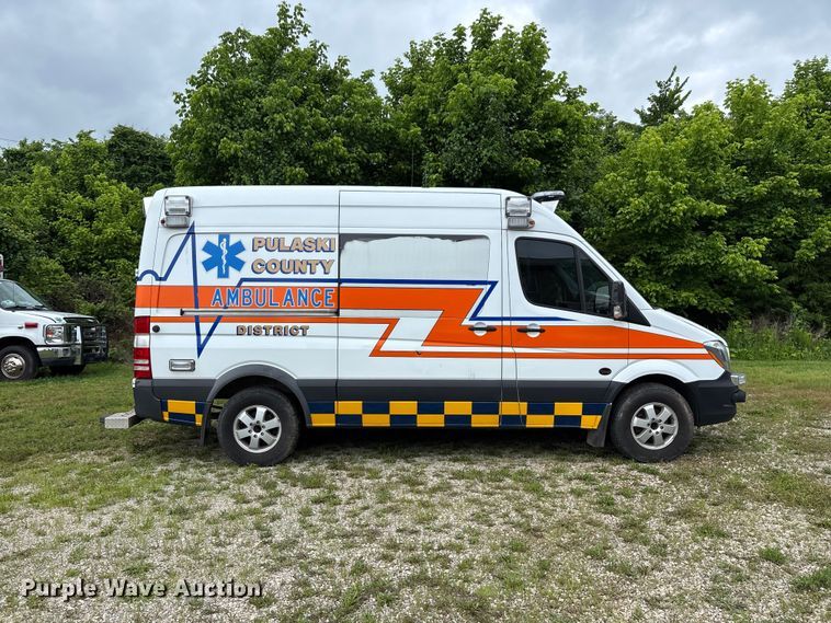 image for item FG0395 2017 Mercedes-Benz Sprinter ambulance