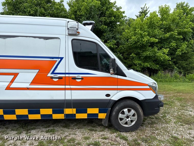 image for item FG0395 2017 Mercedes-Benz Sprinter ambulance