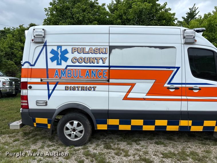 image for item FG0395 2017 Mercedes-Benz Sprinter ambulance