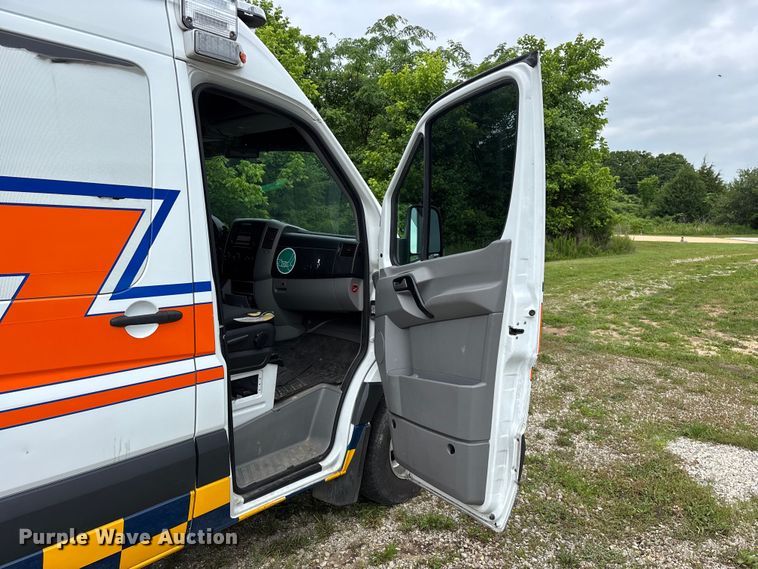image for item FG0395 2017 Mercedes-Benz Sprinter ambulance