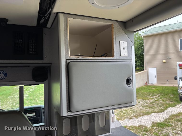 image for item FG0395 2017 Mercedes-Benz Sprinter ambulance