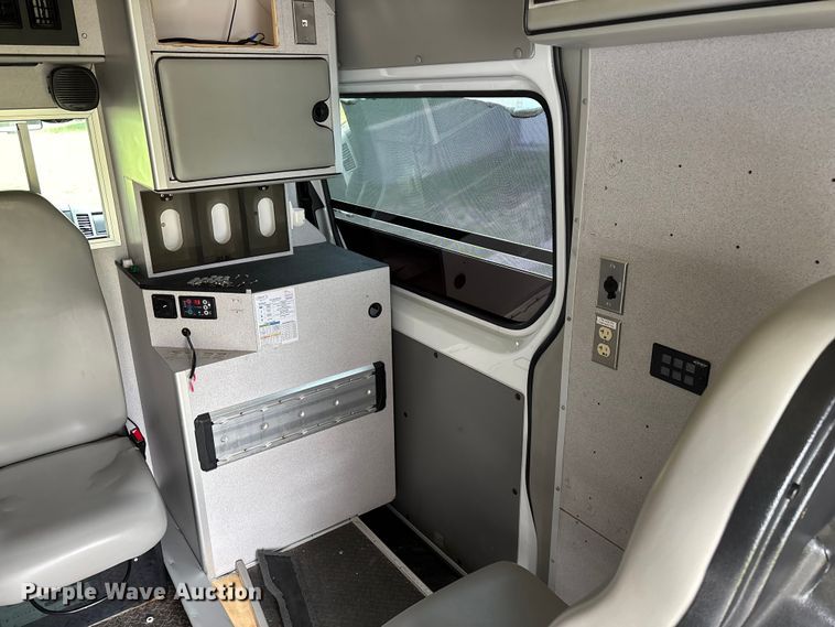 image for item FG0395 2017 Mercedes-Benz Sprinter ambulance